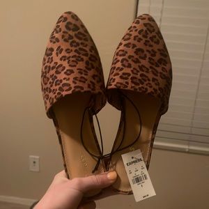 Express cheetah flats size 8 🐆🥿